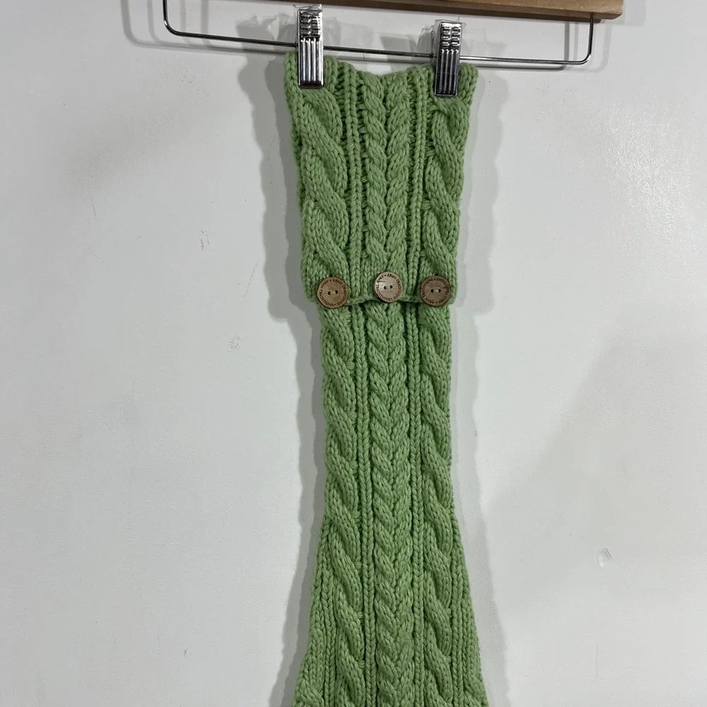 Aran Traditions Preppy Green Cable Knit Scarf Button Winter Wrap Fisherman